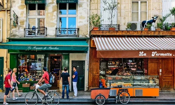 Gaillon Apartment | LOCATED IN BETWEEN THE ICONIC LOUVRE & OPÉRA GARNIER - RUE DE LA MICHODIÈRE
