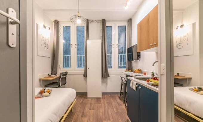 Palais-Royal Apartment | Louvre - Richelieu 206: cosy flat for 2
