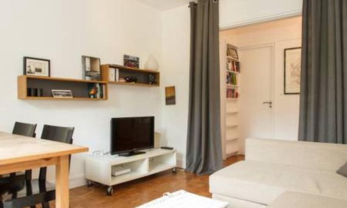 Amerique Apartment | Lovely Flat #Buttes Chaumont #Sunny