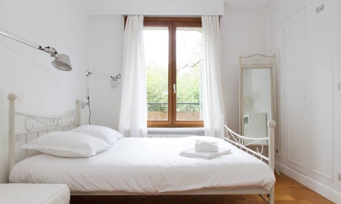 Amerique Apartment | Lovely Flat #Buttes Chaumont #Sunny