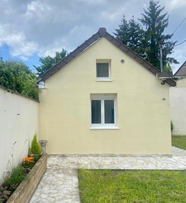 Bry-sur-Marne House | Maisonnette ESKIA