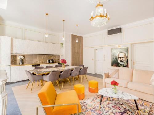 Palais-Royal Apartment | Merveil - Luxury Suite - Louvre - Therese