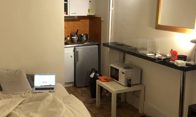 L'Europe Apartment | Nice Studio Ideally located in the 8th Arrondissement