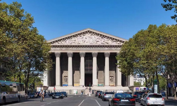 Madeleine Apartment | PARISIAN LUX - NESTLED BETWEEN LA MADELEINE & THE OPÉRA GARNIER - RUE VIGNON
