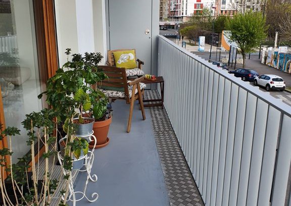 Asnieres-sur-Seine Bed & Breakfast | Private room Asnieres RER C 4min / 10min to Paris