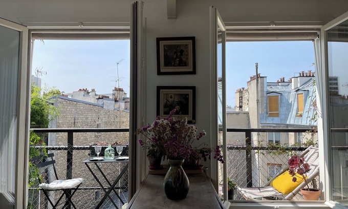 Quartier de la Folie-Mericourt House | Republic Goncourt industrial loft