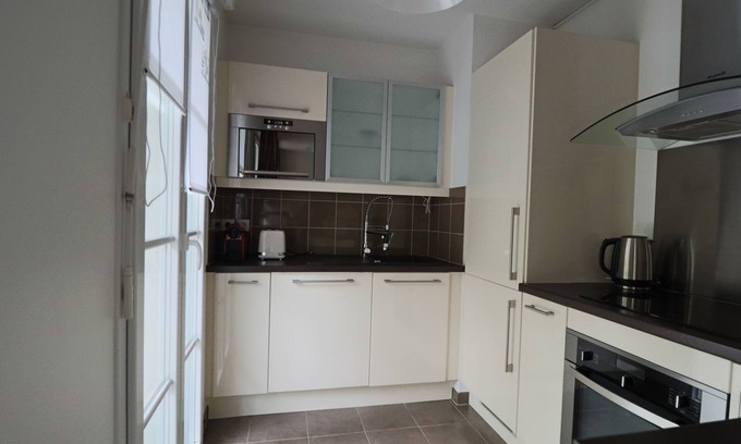Serris Apartment | Serris apartment sleeps 7 - Disneyland Paris
