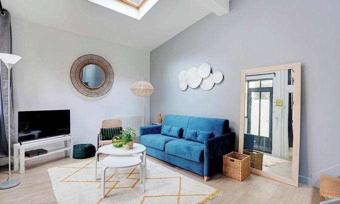 Necker Apartment | Spacious apartment - 2BR/6P - Musée de La Poste