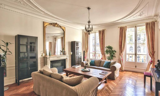 Chaillot Apartment | Spacious luxury&family apart"Champs Elysées"(1617)
