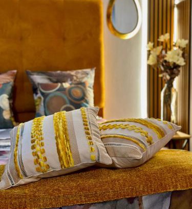 Quartier de la Monnaie Apartment | Studio design by Kenzo near Notre Dame