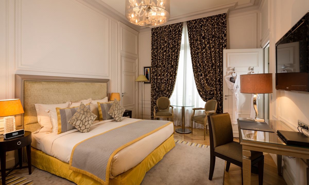 Photo of Bedroom in Chaillot