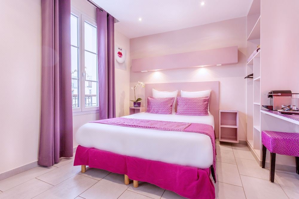 Photo of Bedroom in Bercy