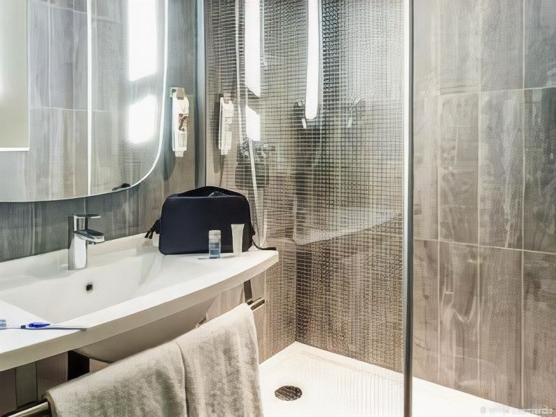 Photo of Bathroom in La Courneuve