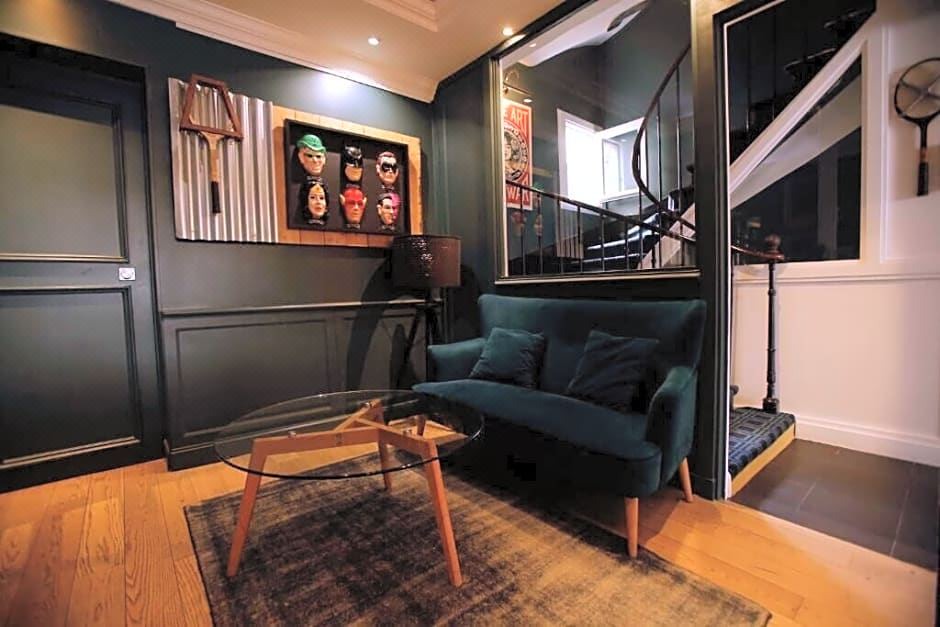 Photo of Livingroom in Chaillot