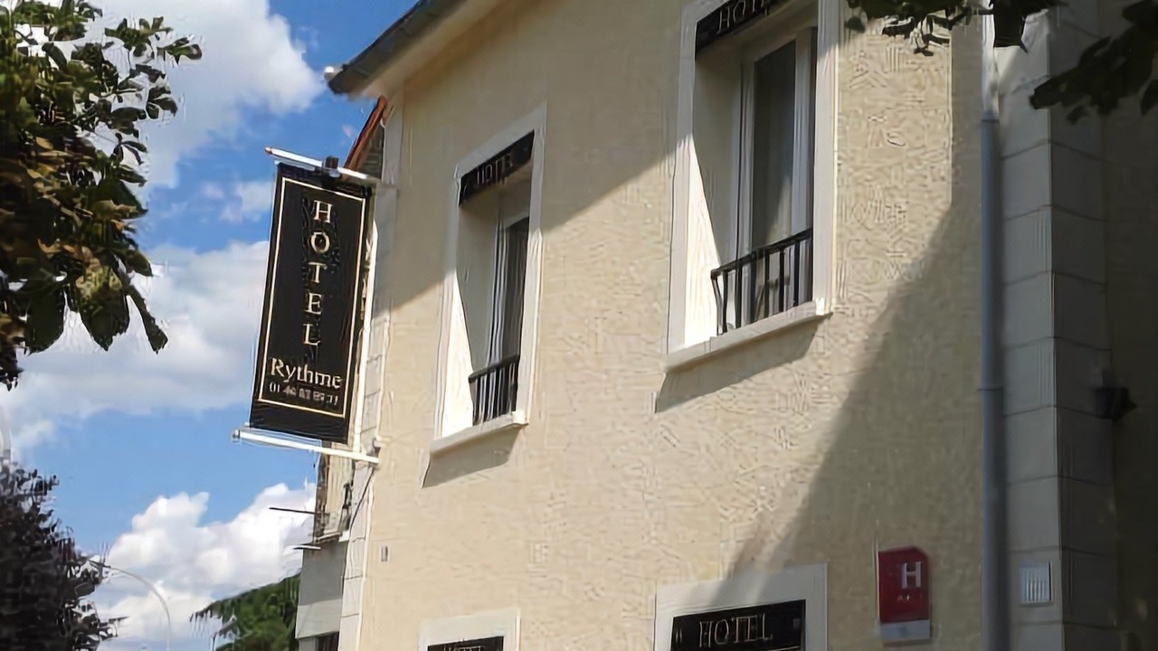Photo of Buildings in Saint-Cloud