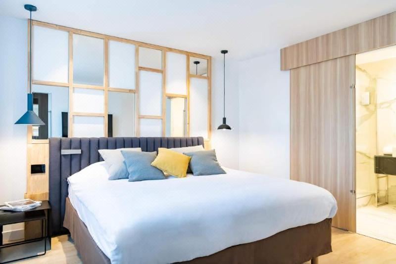 Photo of Bedroom in Suresnes