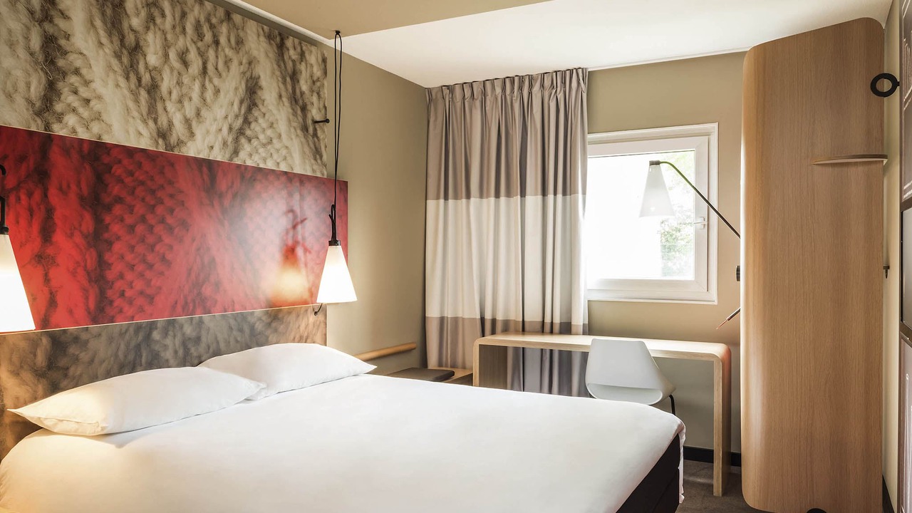 Photo of Bedroom in La Courneuve