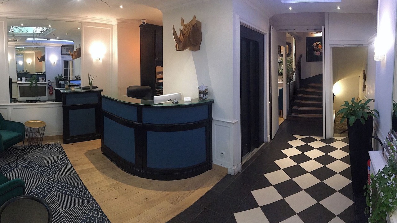 Photo of Livingroom in Chaillot