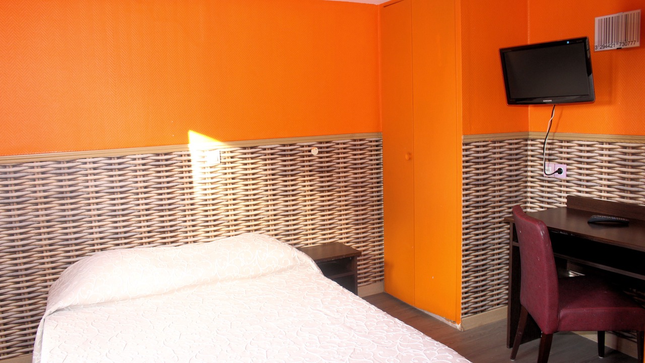 Photo of Bedroom in Quartier de la Folie-Mericourt