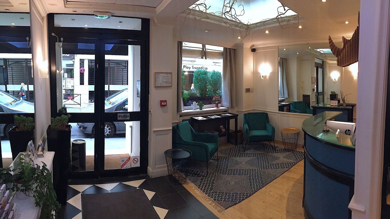 Photo of Livingroom in Chaillot