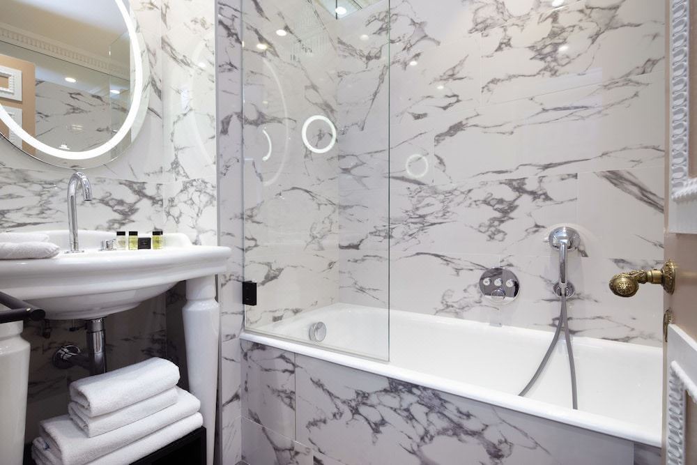 Photo of Bathroom in Latin