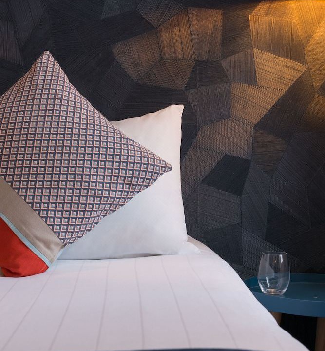 Photo of Bedroom in 9th Arrondissement