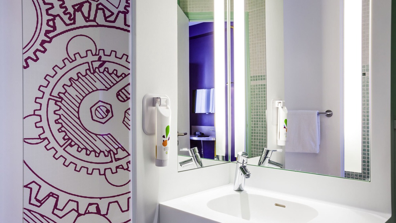 Photo of Bathroom in Clichy
