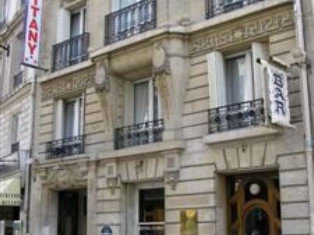 Photo of Buildings in 9th Arrondissement
