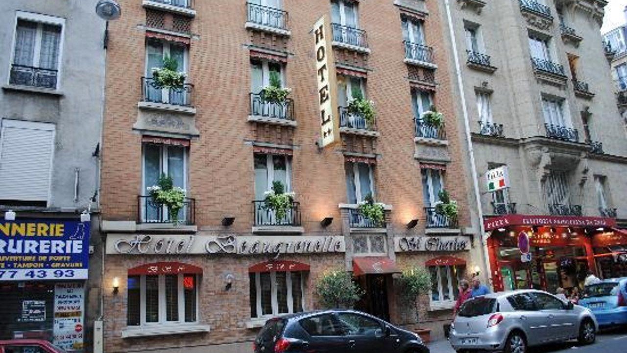 Photo of Others in Grenelle
