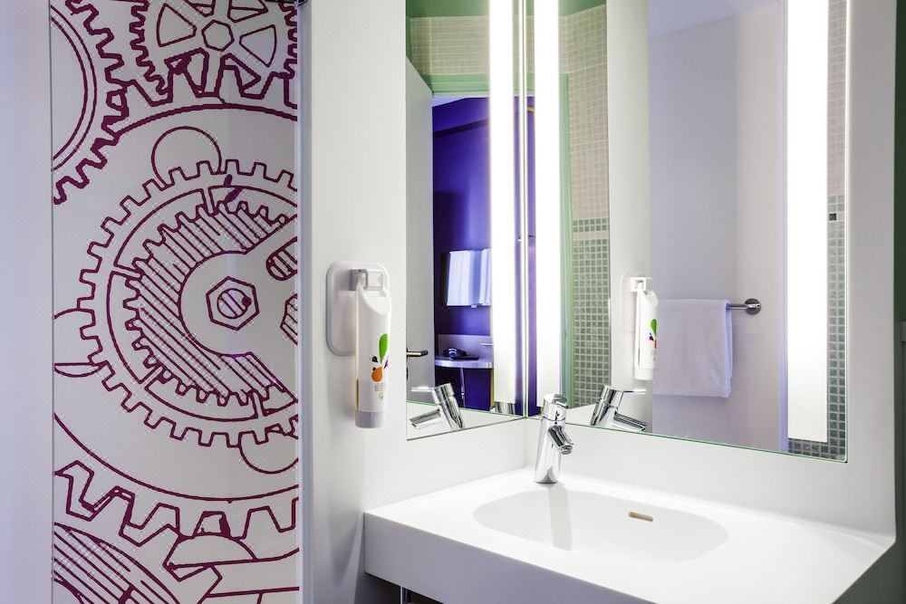Photo of Bathroom in Clichy