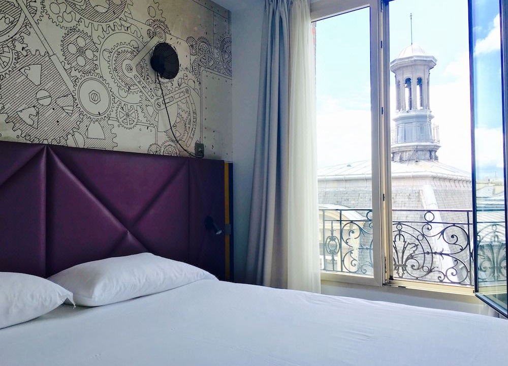 Photo of Bedroom in Clichy
