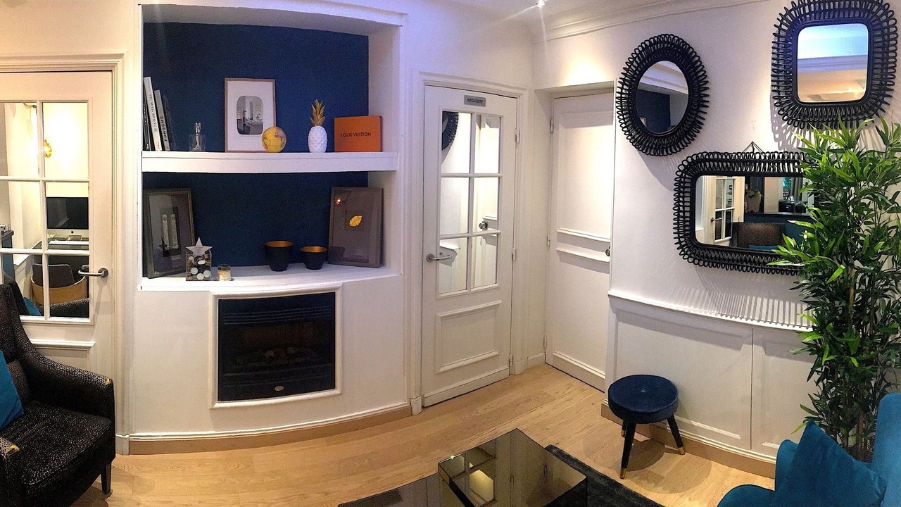 Photo of Livingroom in Chaillot