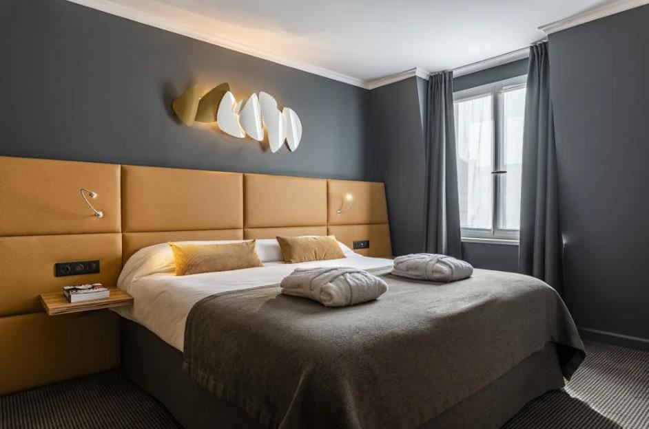 Photo of Bedroom in Clichy