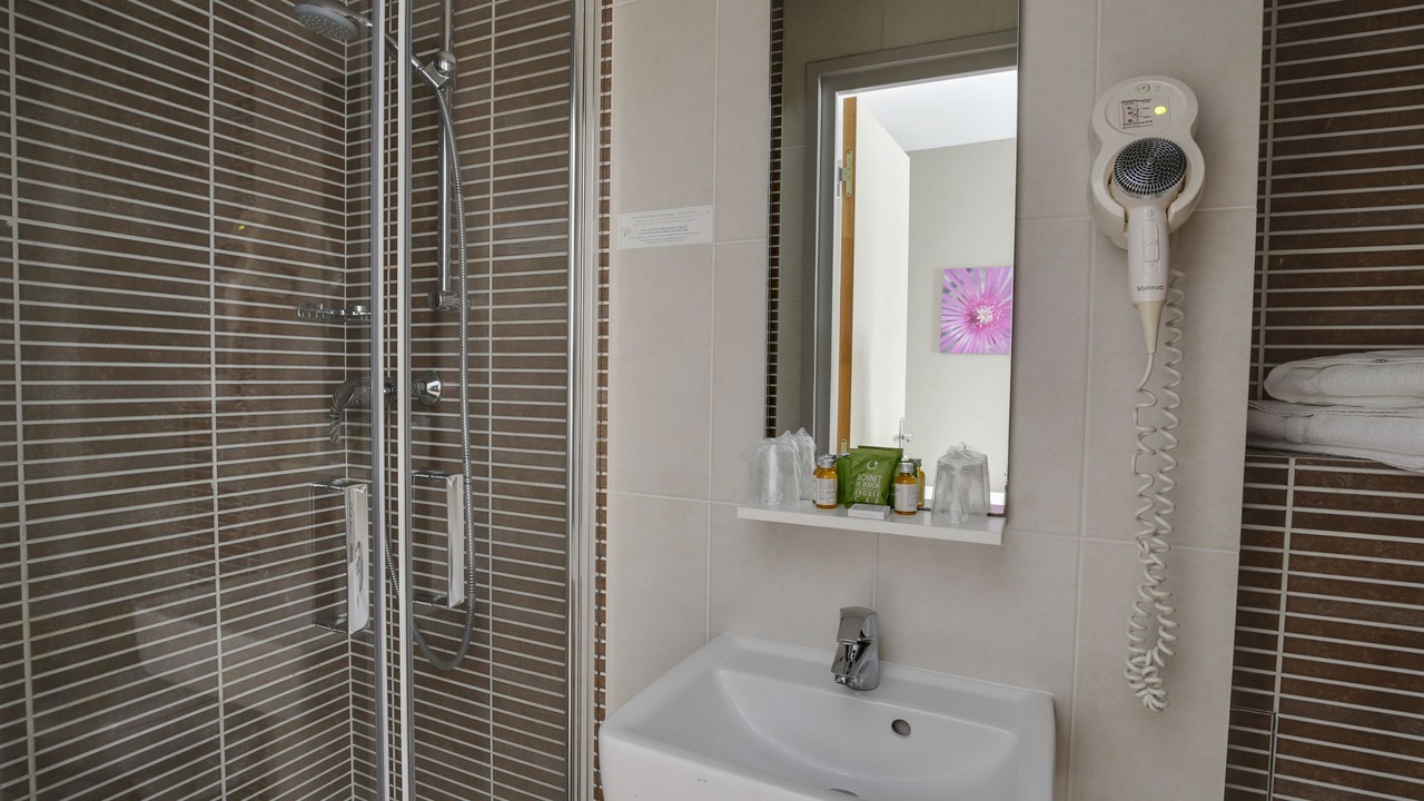Photo of Bathroom in Bel-Air Nord
