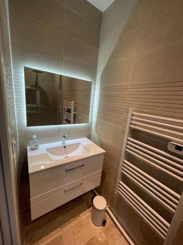 Photo of Bathroom in Villemomble
