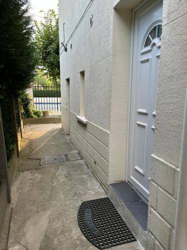 Photo of Buildings in Paray-Vieille-Poste