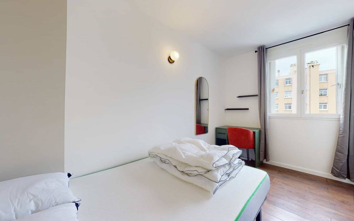 Photo of Bedroom in Asnieres-sur-Seine
