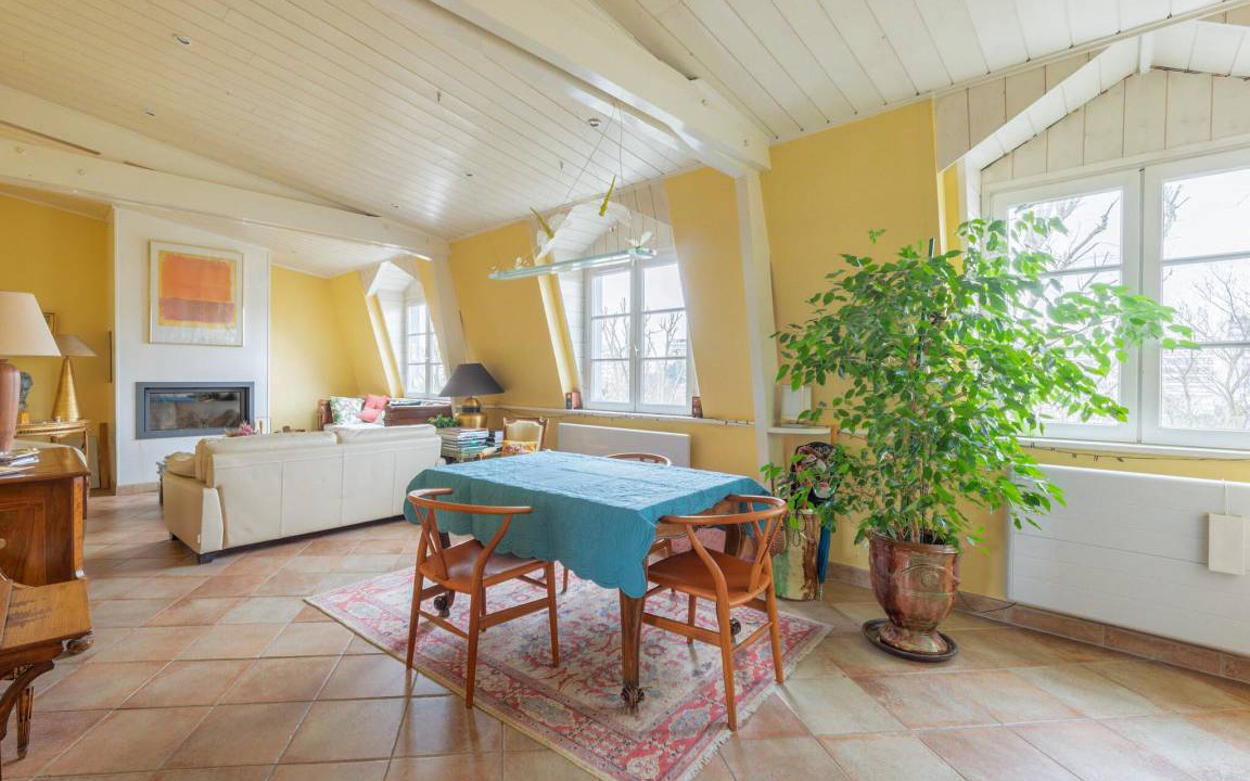 Photo of Livingroom in Neuilly-sur-Seine