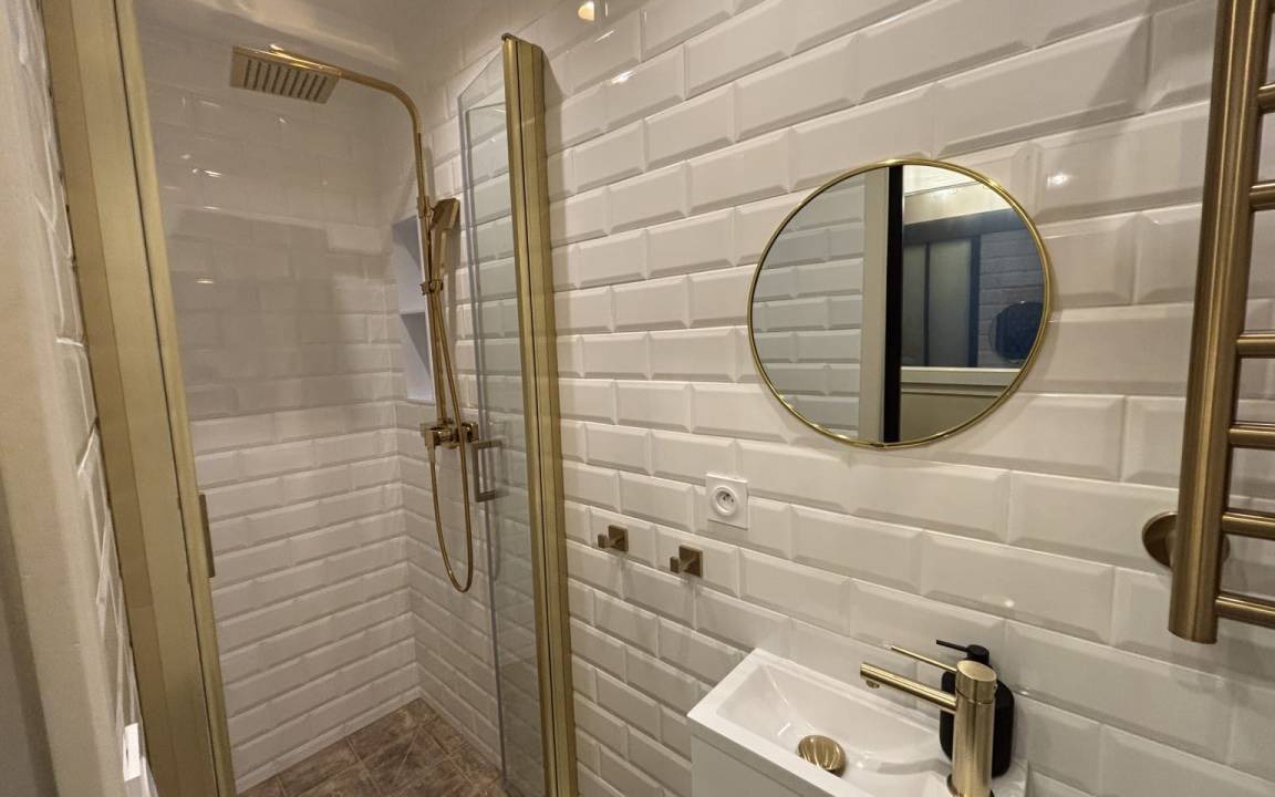 Photo of Bathroom in Paris City Center