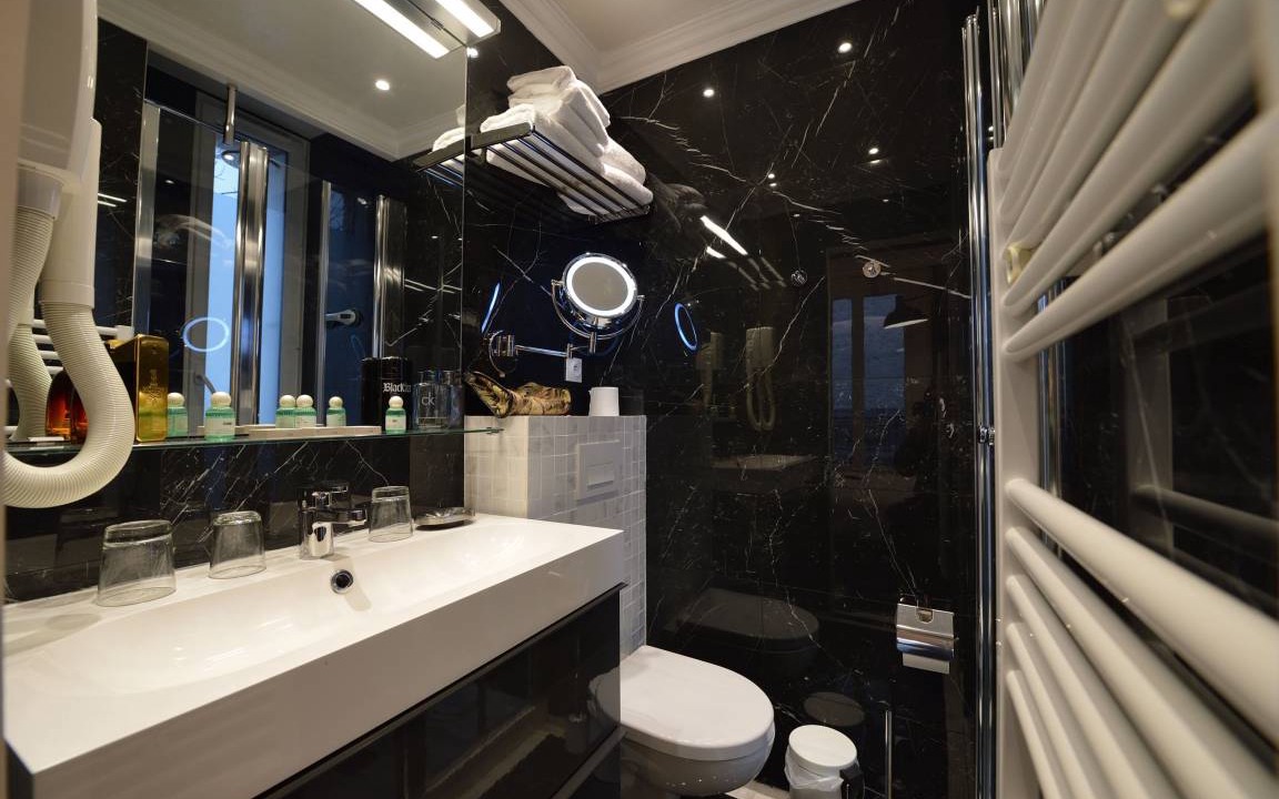 Photo of Bathroom in Bel-Air Nord