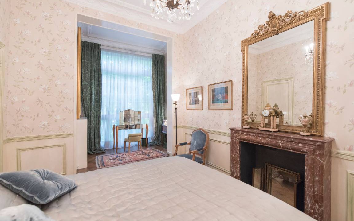 Photo of Bedroom in Chaillot
