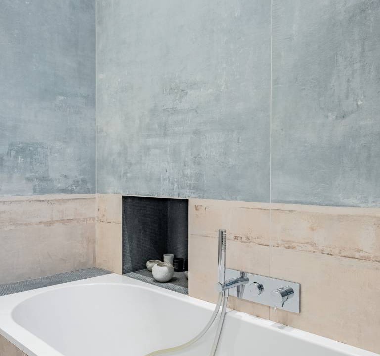Photo of Bathroom in Montparnasse