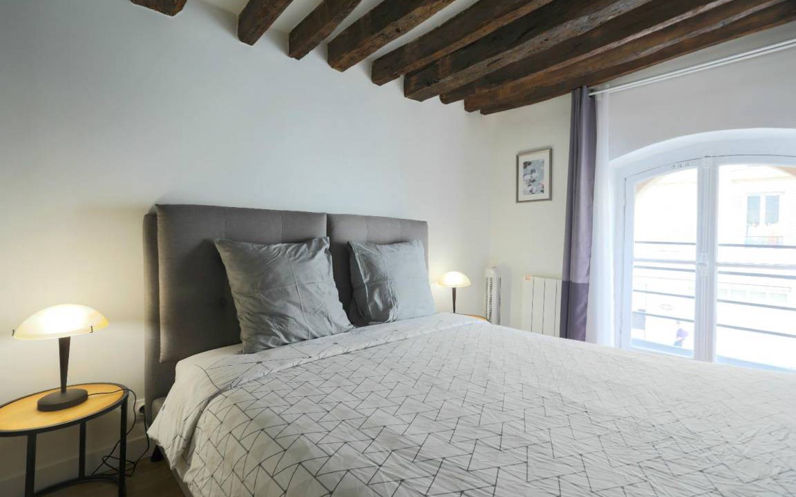 Photo of Bedroom in Saint-Merri