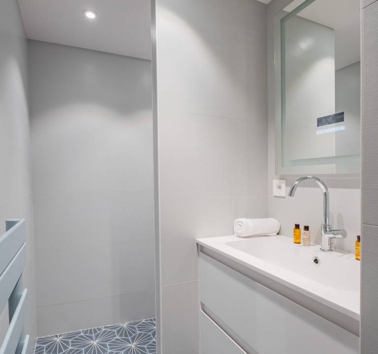 Photo of Bathroom in Montparnasse