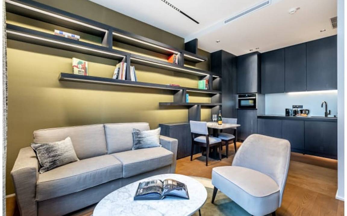 Photo of Livingroom in Chaillot