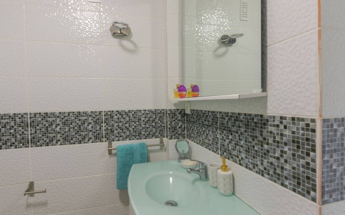 Photo of Bathroom in Clichy