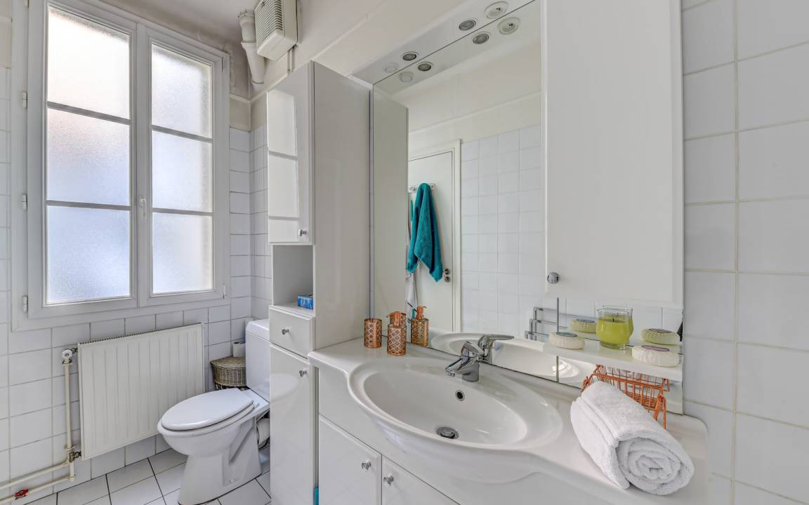 Photo of Bathroom in 15th Arrondissement
