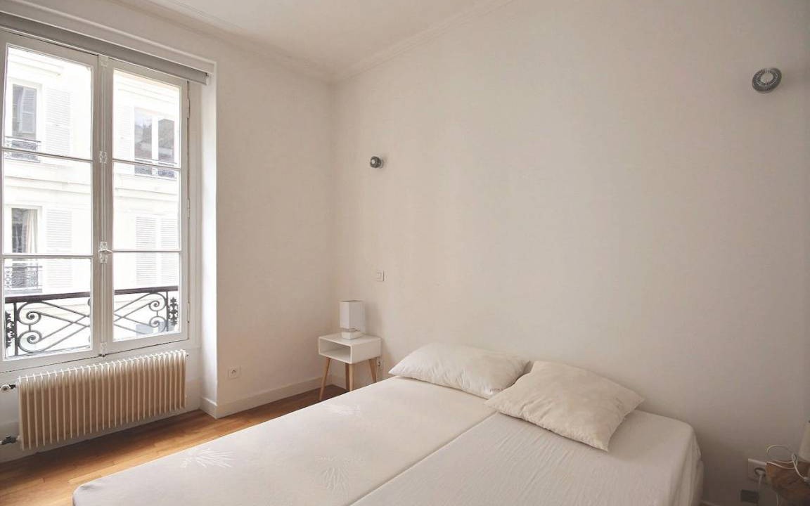 Photo of Bedroom in Passy