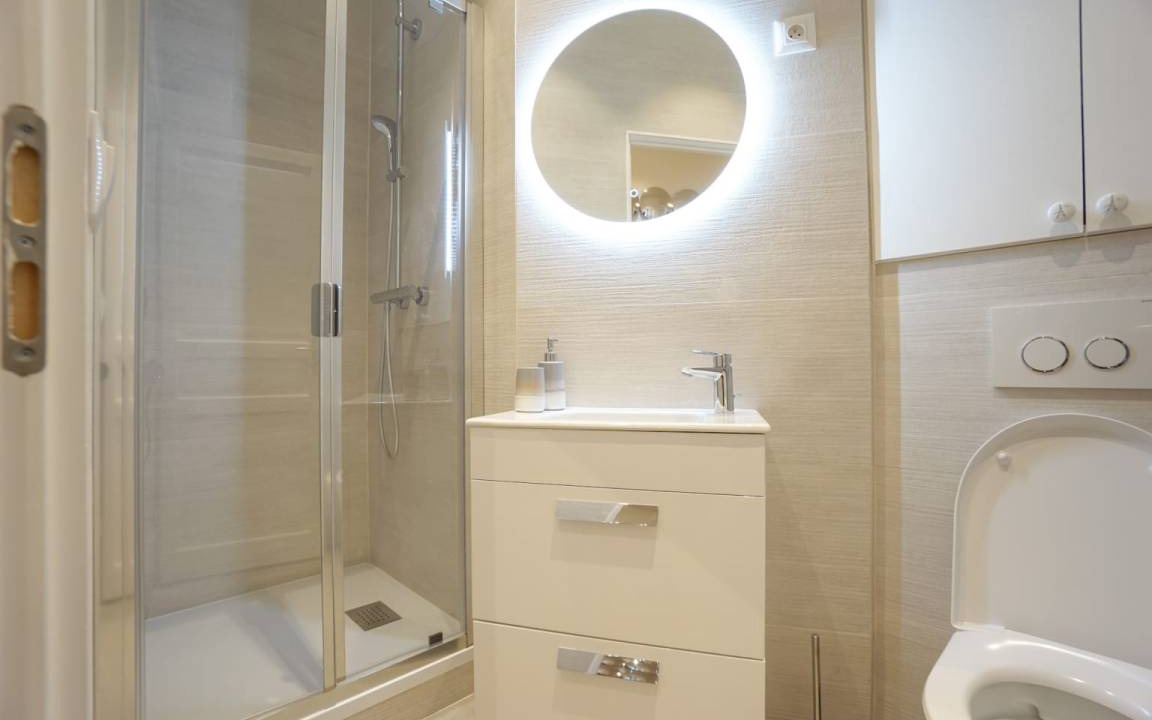 Photo of Bathroom in Quartier du Gros-Caillou