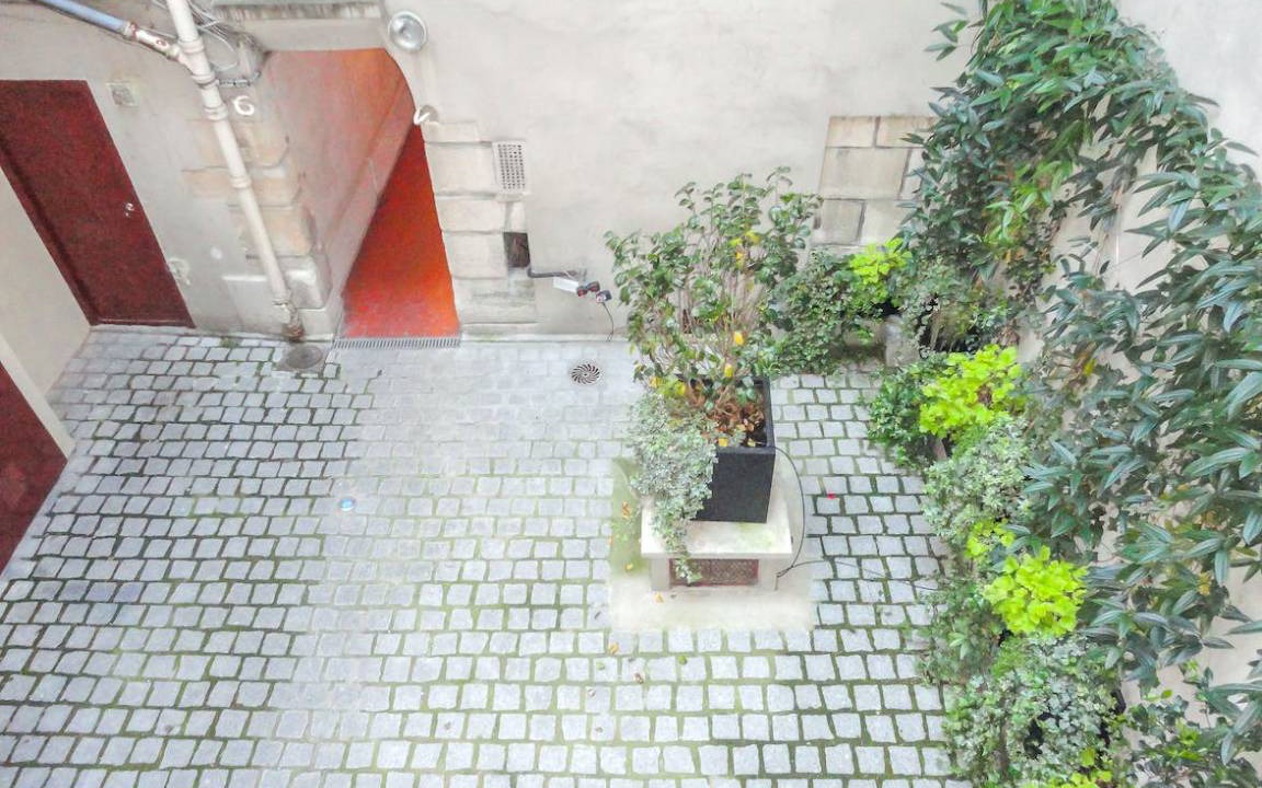 Photo of Patio Balcony in Arts-et-Metiers